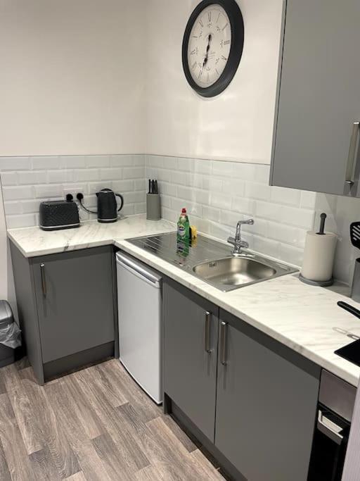 #4Bs 1 Bed Serviced Apartment Derby Luaran gambar